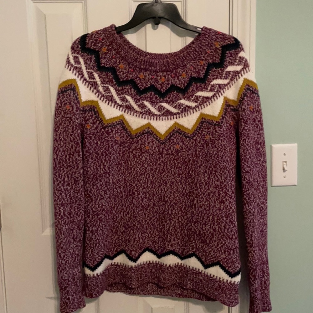 Super Cute Old Navy Sweater